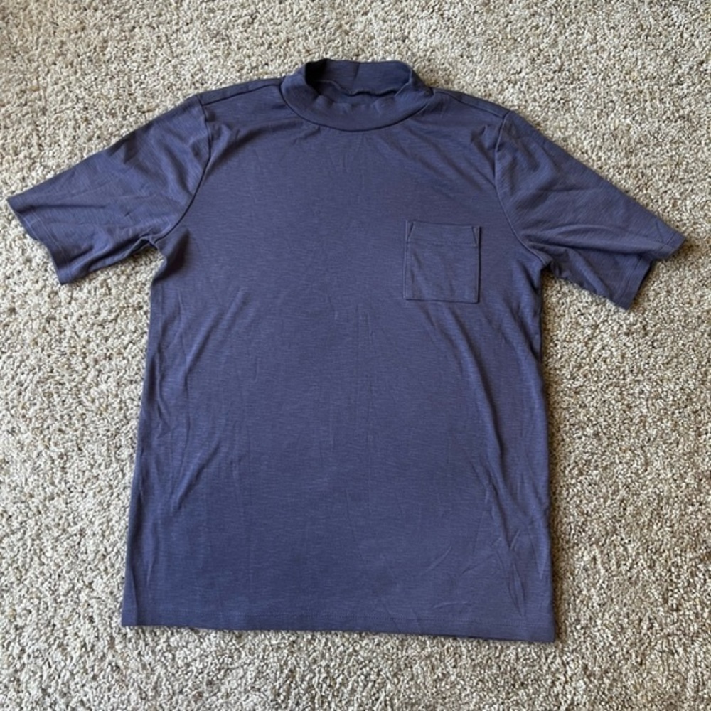 On Sale 💸 Loft Mockneck Pocket T-shirt